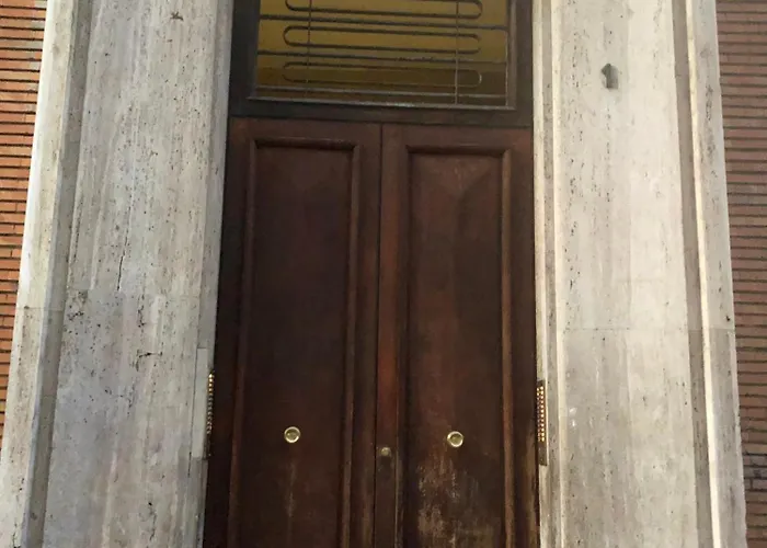 Secret Garden In Apartamento Roma